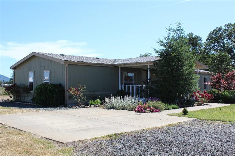 4671 Winnetka Road White City, OR 97503 - Photo 6 of 35 Additional Photo