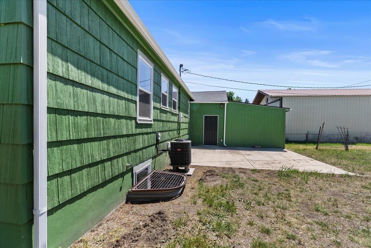 1403 North Farr Road Spokane, WA 99206 - Photo 32 of 40