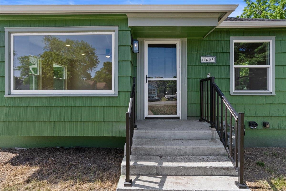 1403 North Farr Road Spokane, WA 99206 - Photo 4 of 40