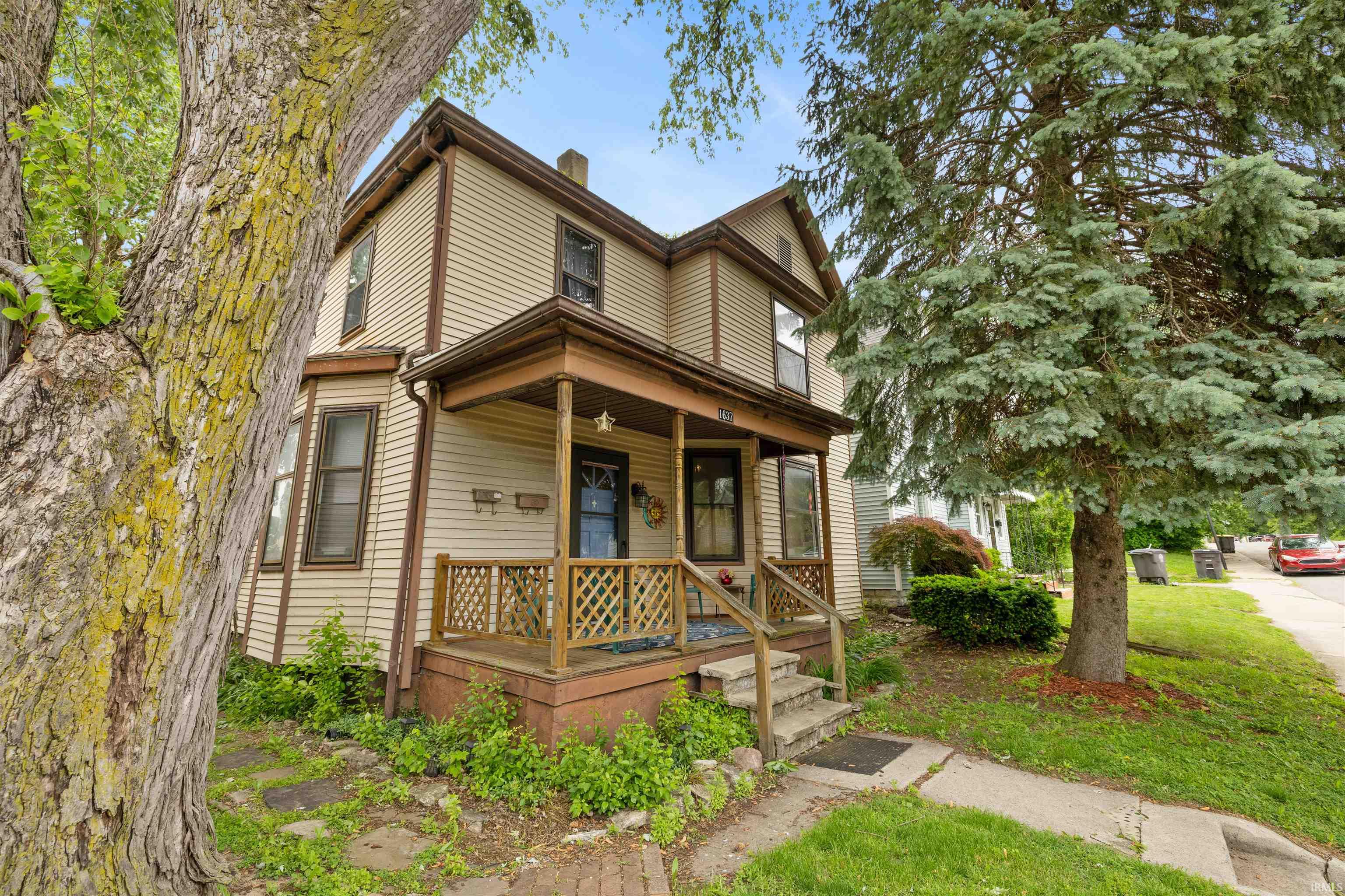 1637 Short Street Fort Wayne, IN 46808 - Photo 3 of 30
