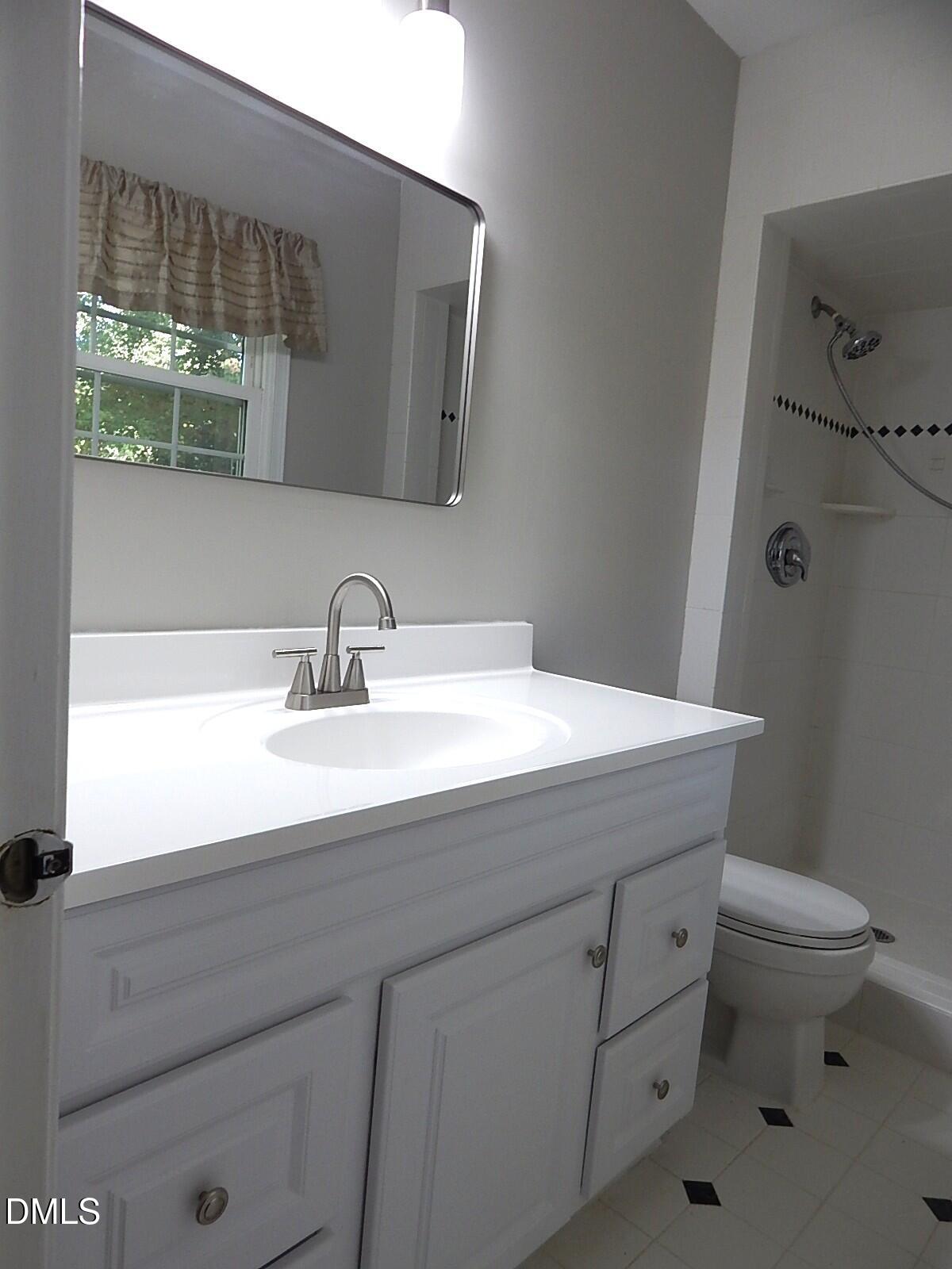 6408 Shadow Court Raleigh, NC 27613 - Photo 22 of 35 Primary Bathroom
