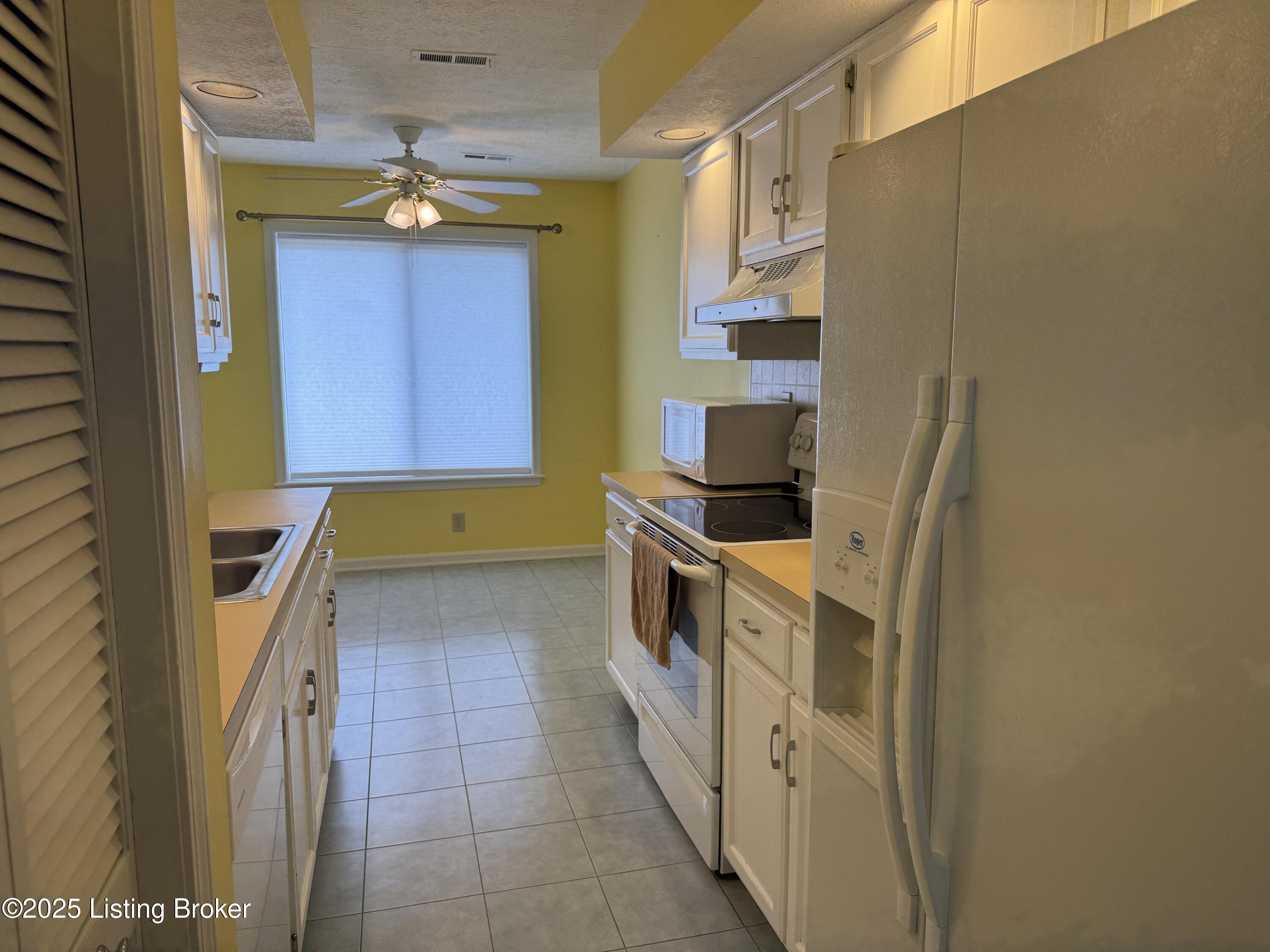 487 Piping Rock Road Brandenburg, KY 40108 - Photo 12 of 34 9