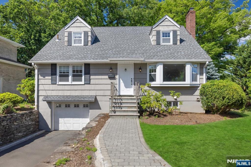101 Pershing Road Englewood Cliffs, NJ 07632 - Photo 1 of 29