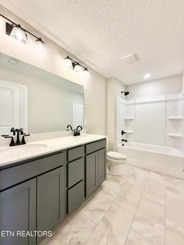 $476,725 | 3209 Song Sparrow Drive, Maryville, TN 37803