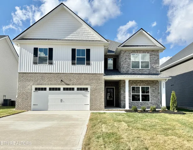 $476,725 | 3209 Song Sparrow Drive, Maryville, TN 37803