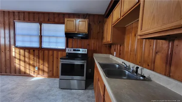 $950 | 209 East 15th Street, Lumberton, NC 28358