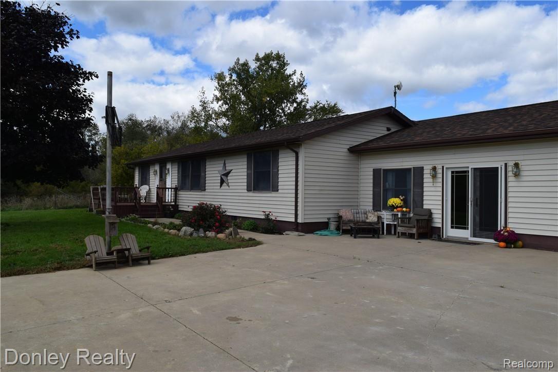 6850 Center Line Road Kingston, MI 48741 - Photo 2 of 23 DSC_0665.JPG