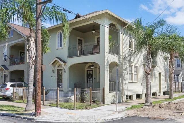 $649,995 | 2001-03 General Taylor Street, New Orleans, LA 70115