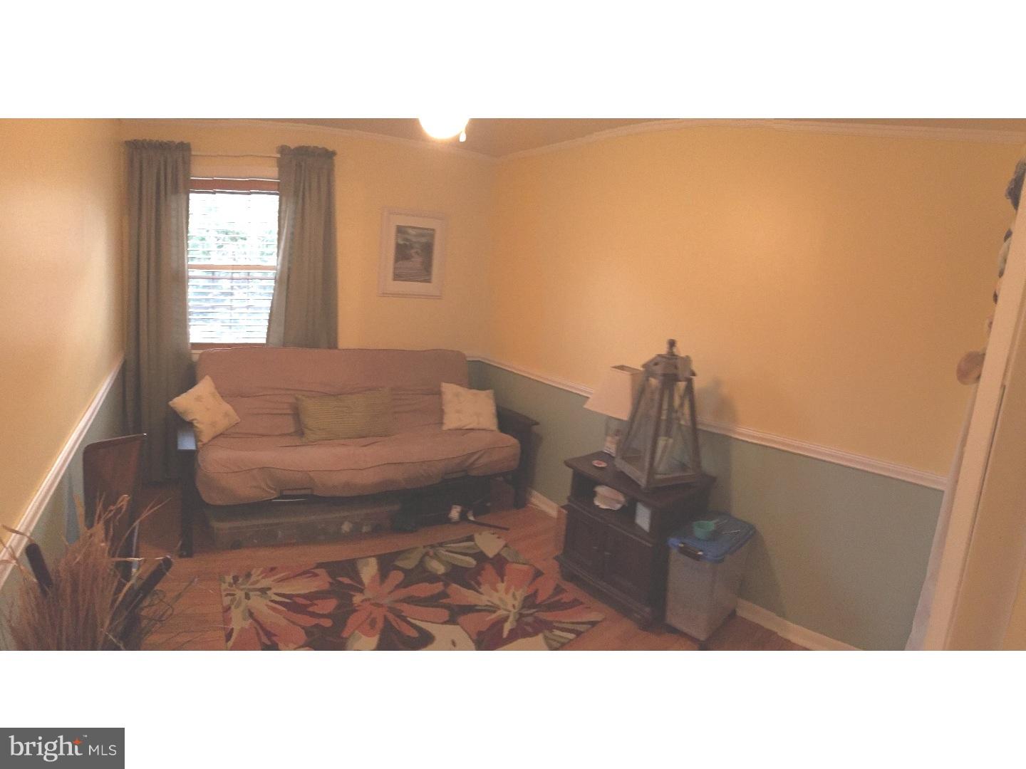 12428 Sweet Briar Road Philadelphia, PA 19154 - Photo 12 of 25 Gallery Image 12