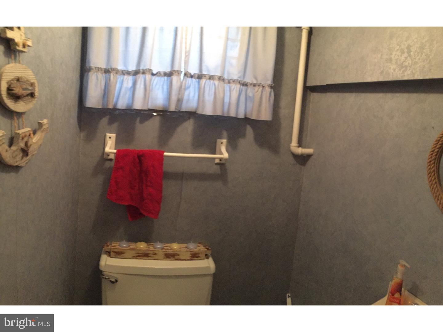 12428 Sweet Briar Road Philadelphia, PA 19154 - Photo 15 of 25 Gallery Image 15