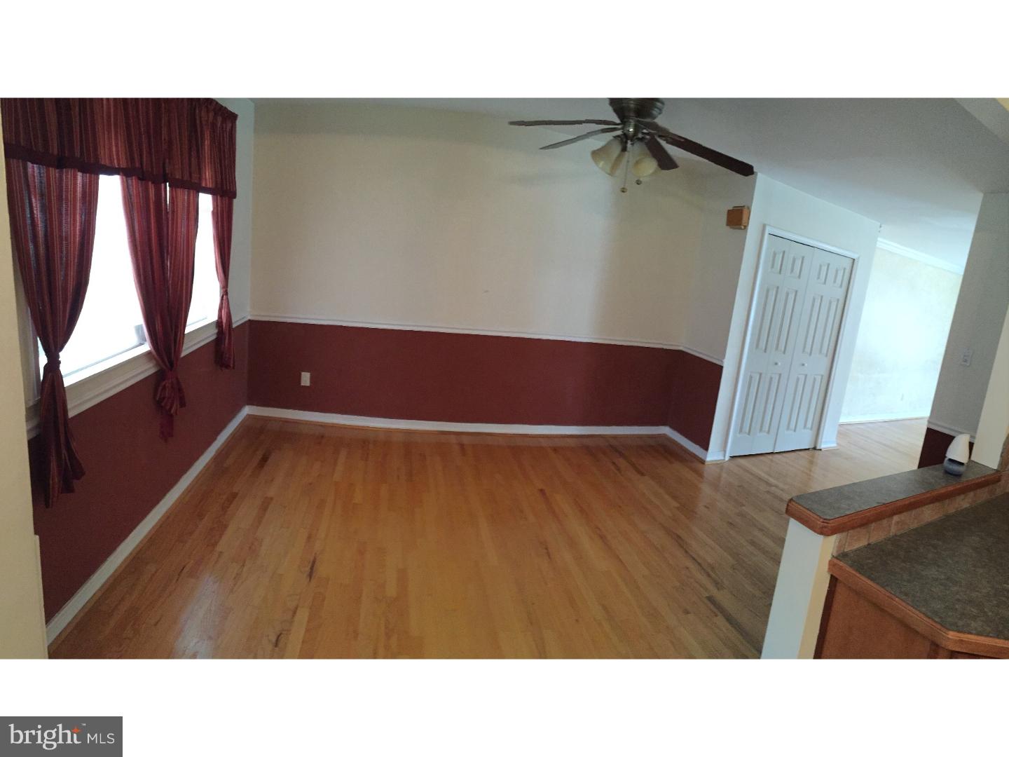 12428 Sweet Briar Road Philadelphia, PA 19154 - Photo 21 of 25 Gallery Image 21