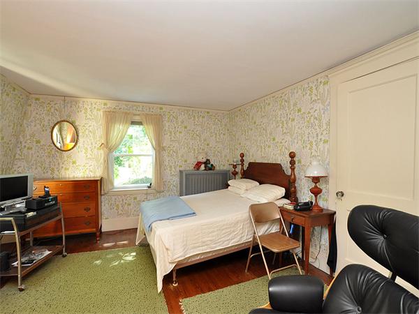 11 Owaisa Road Newton, MA 02468 - Photo 14 of 23