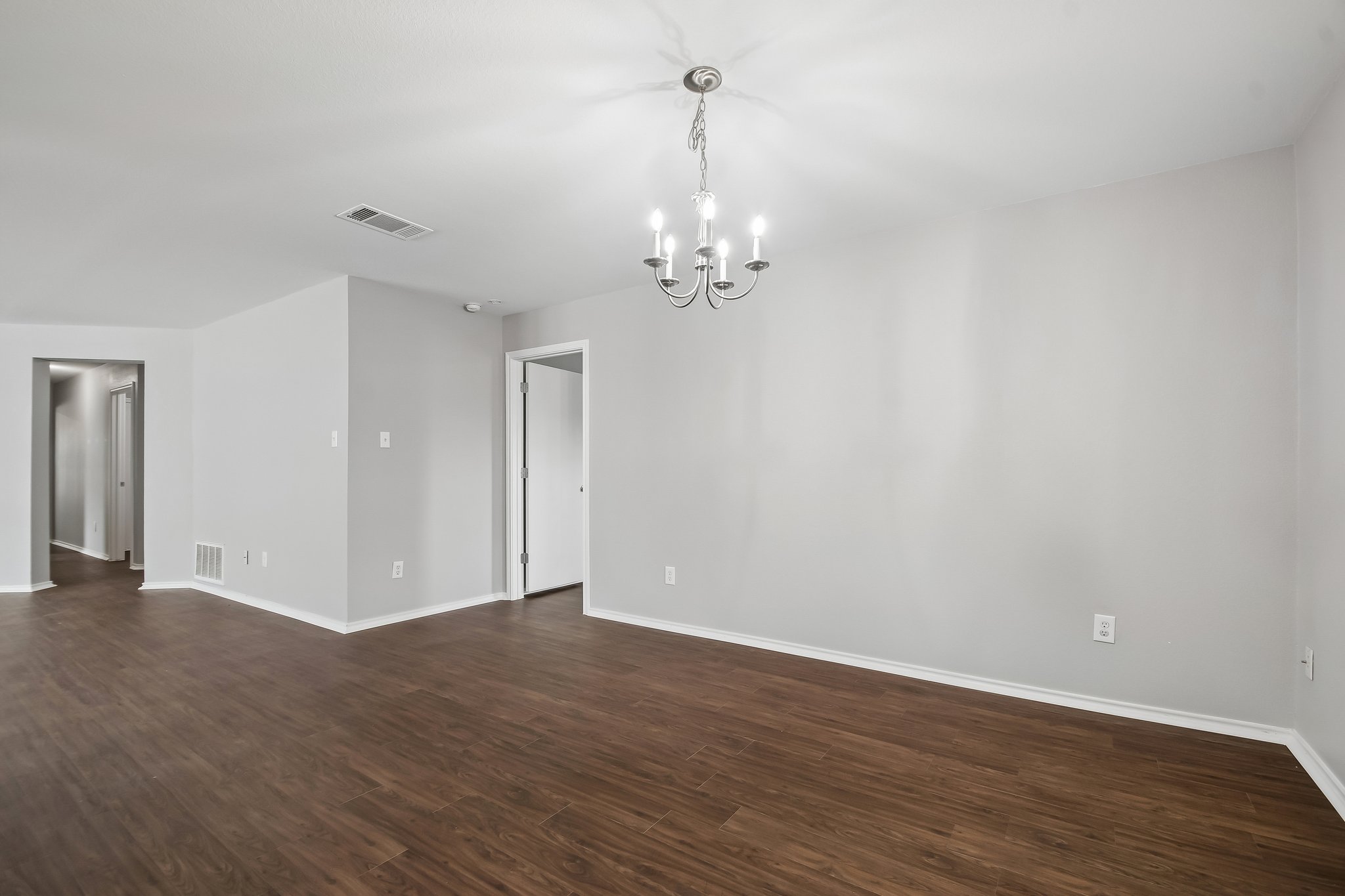 610 Lavaca Loop Elgin, TX 78621 - Photo 15 of 37