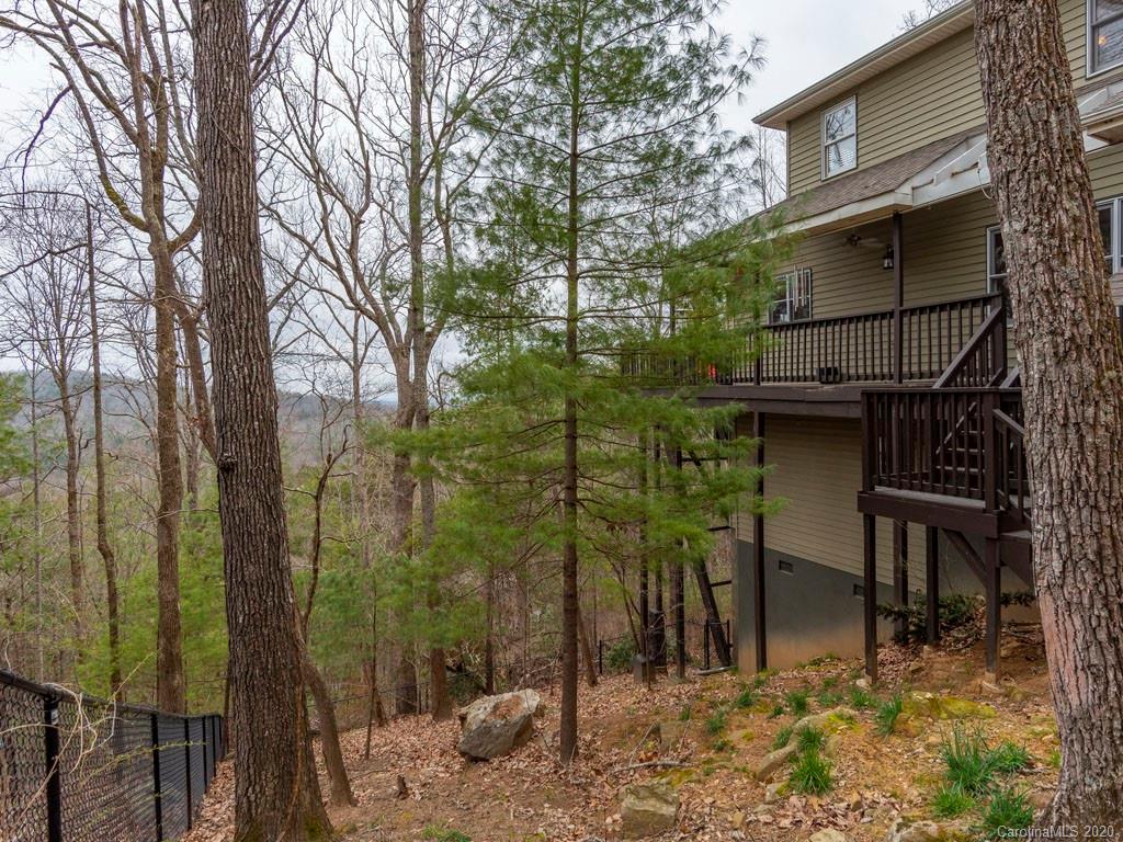 33 Cedar Summit Road Asheville, NC 28803 - Photo 17 of 32 Gallery Image 17
