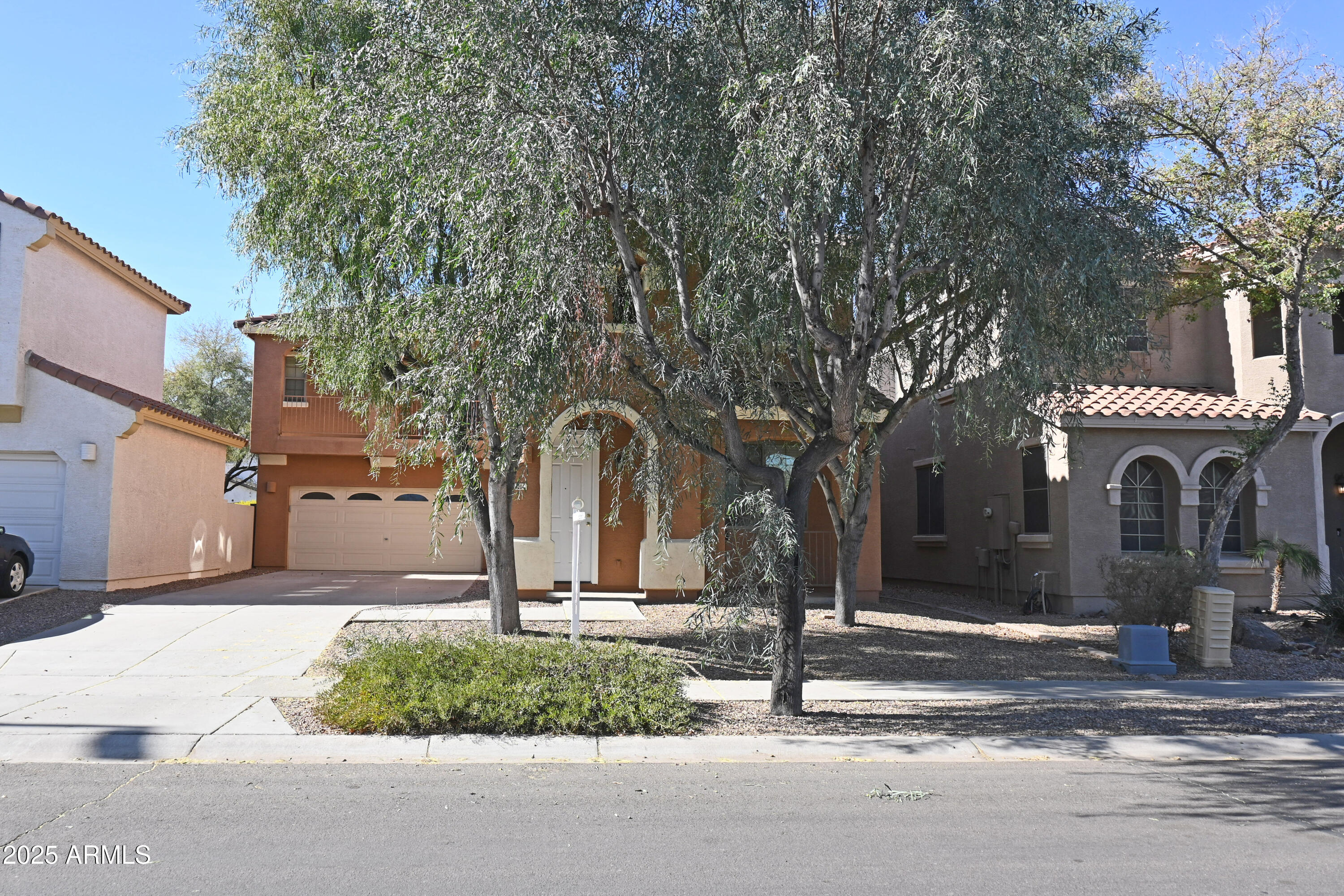 4114 South Sawmill Road Gilbert, AZ 85297 - Photo 2 of 42 front3
