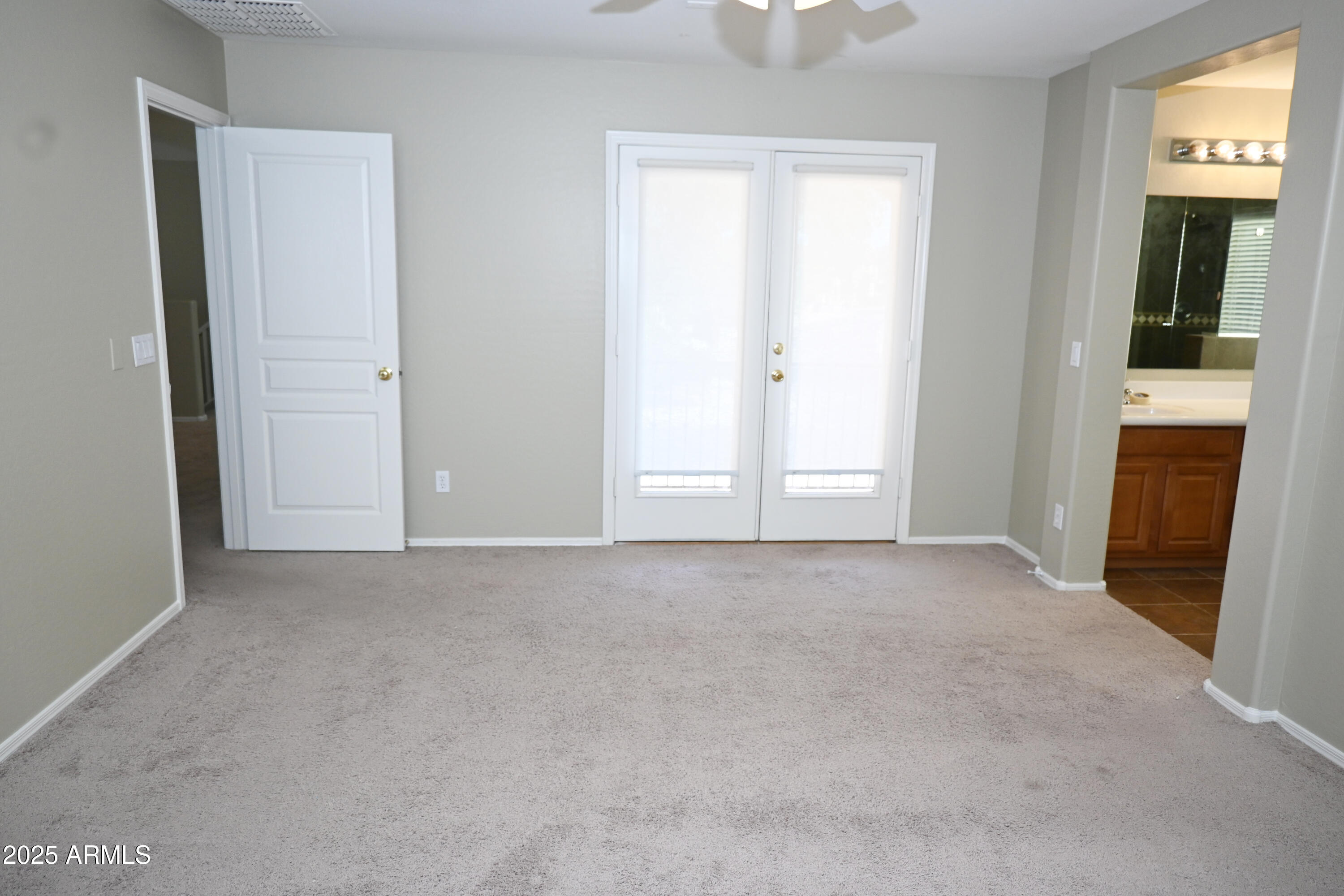 4114 South Sawmill Road Gilbert, AZ 85297 - Photo 26 of 42 Primary bed 2