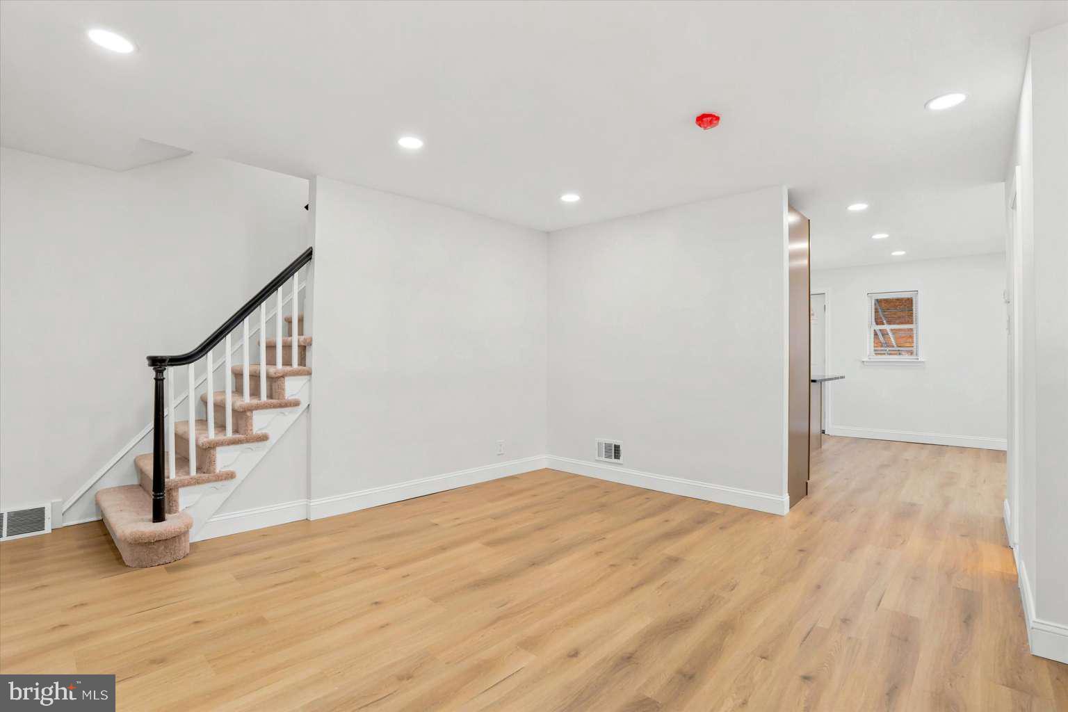 7417 Ditman Street Philadelphia, PA 19136 - Photo 13 of 32