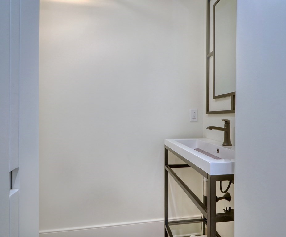 57 Slocum Road Boston, MA 02130 - Photo 21 of 35