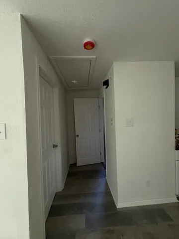 en view of an empty room with a window