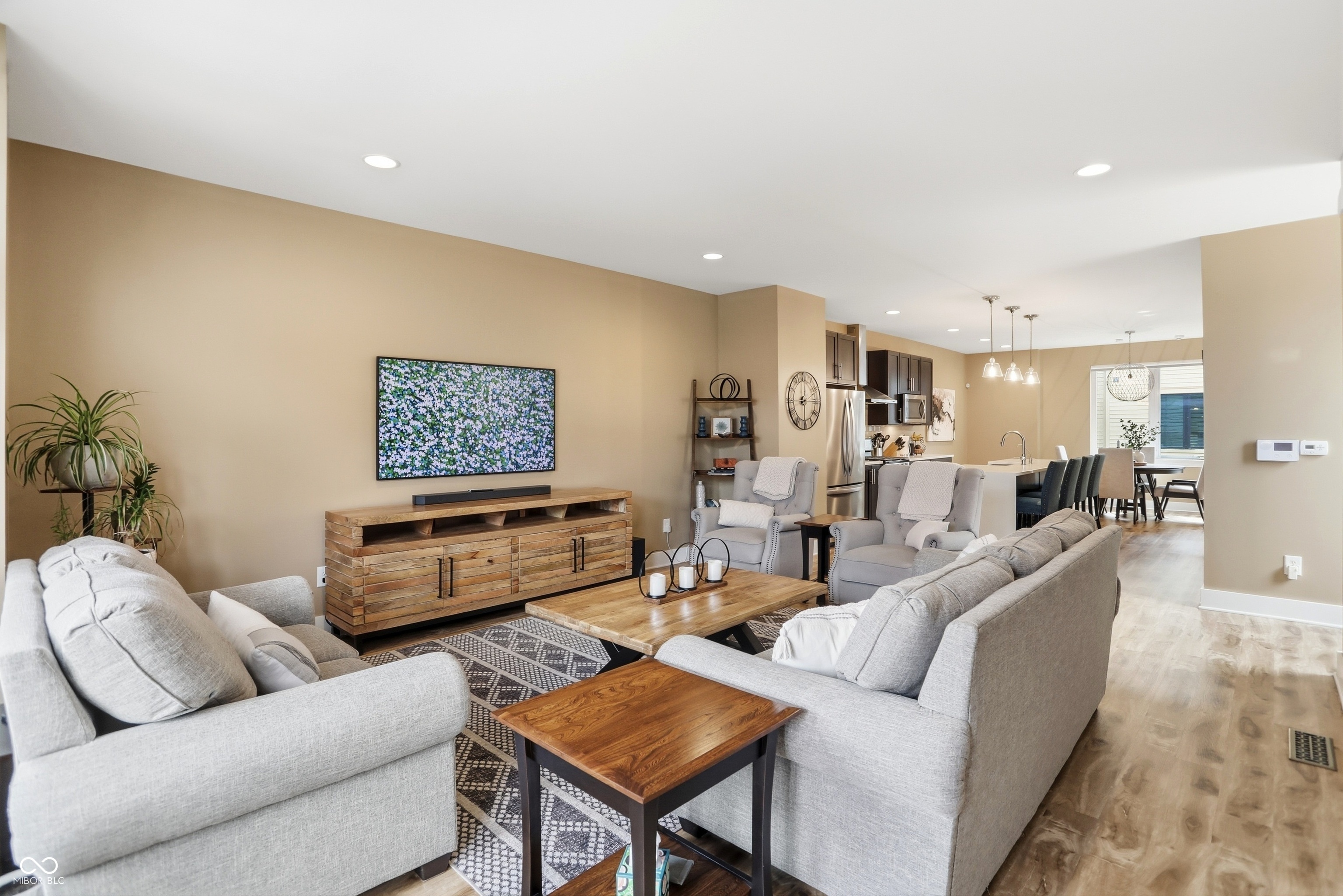 609 Pomeroy Street Indianapolis, IN 46202 - Photo 12 of 51