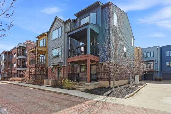 $527,000 | 609 Pomeroy Street, Indianapolis, IN 46202