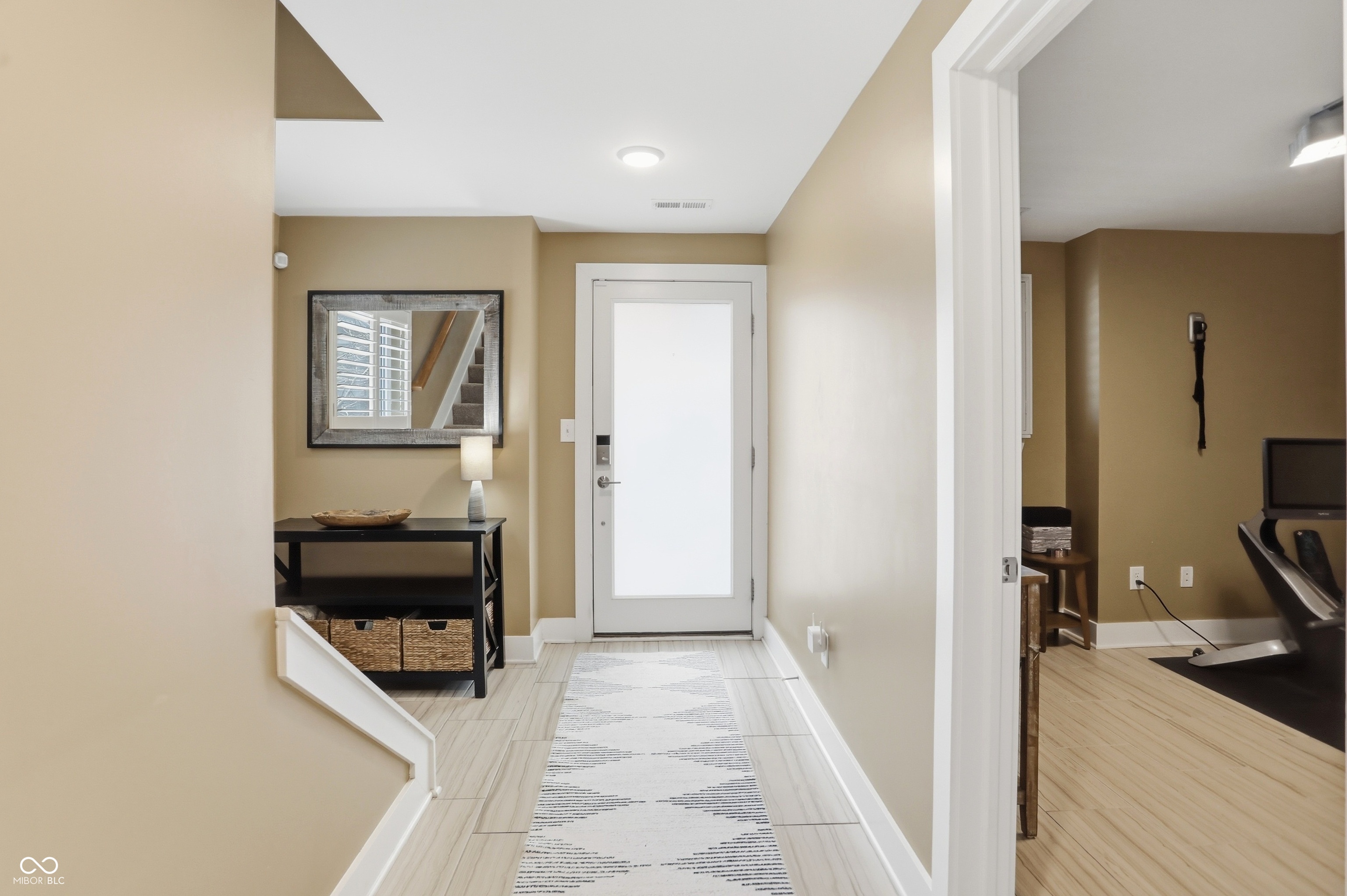 609 Pomeroy Street Indianapolis, IN 46202 - Photo 6 of 51