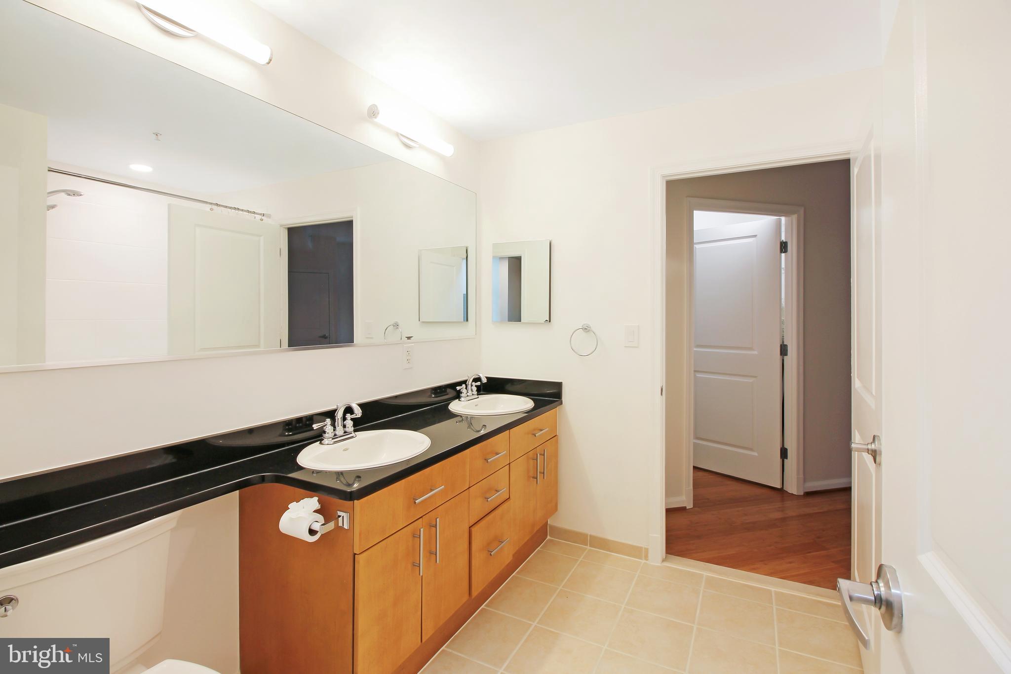 715 6th Street Northwest, Unit 1002 Washington, DC 20001 - Photo 28 of 38 Shared Bathroom