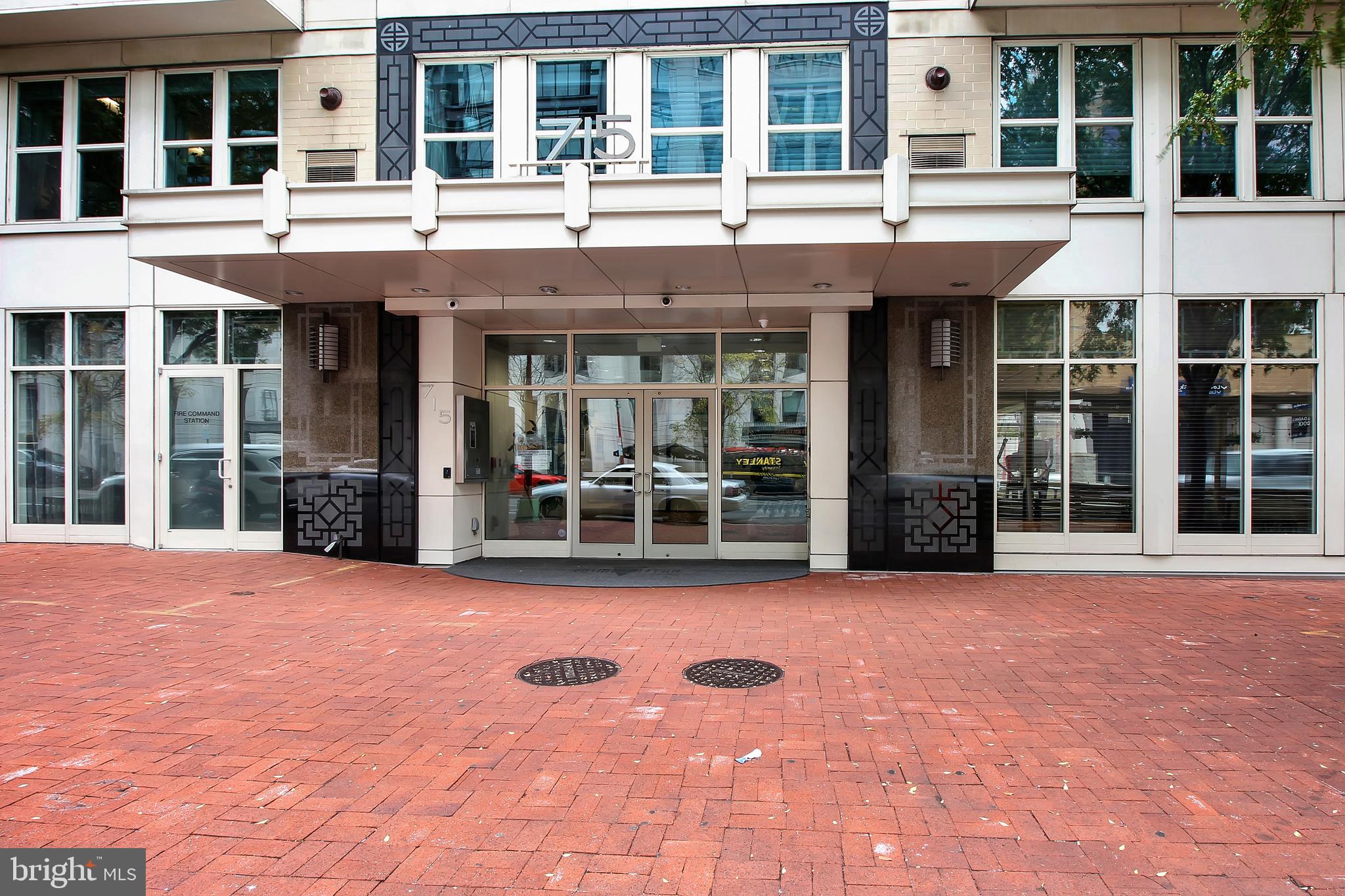 715 6th Street Northwest, Unit 1002 Washington, DC 20001 - Photo 4 of 38 Building Entrance