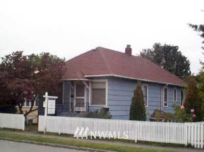 1609 Rockefeller Avenue Everett, WA 98201 - Photo 1 of 1 a front view of a house with a garden