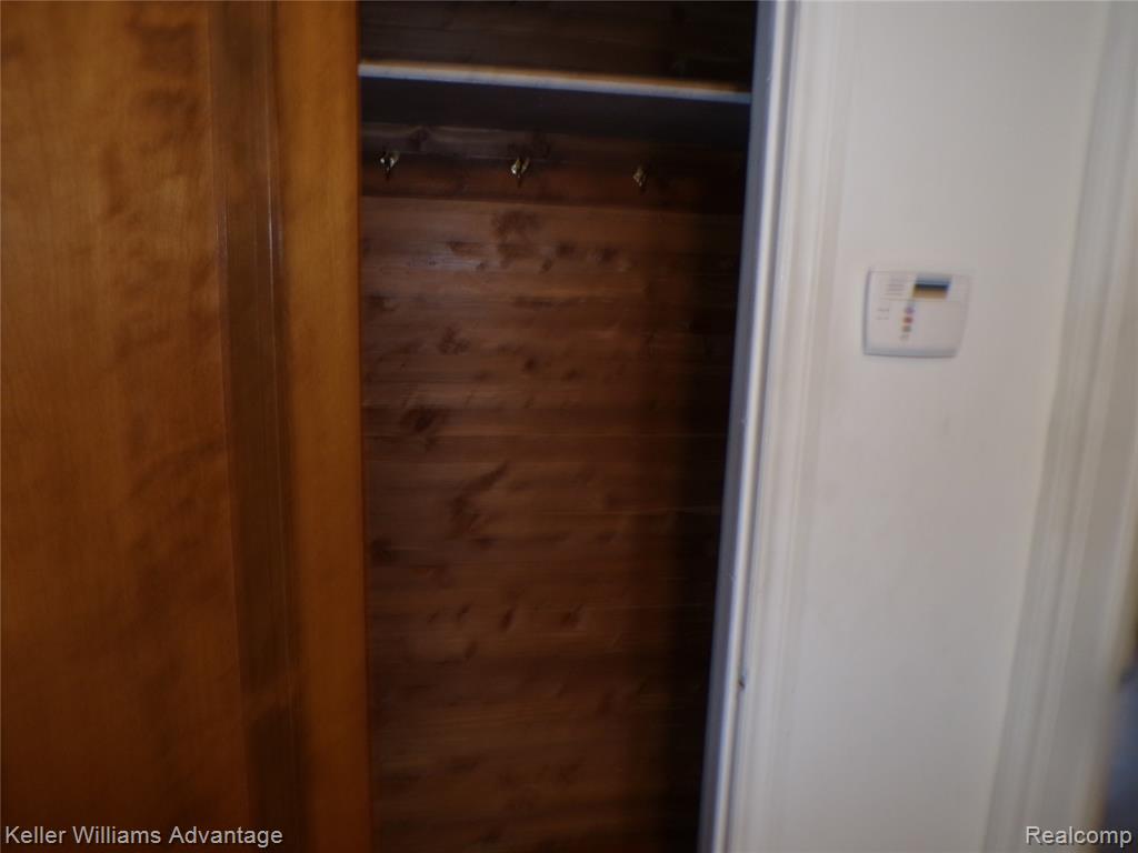5043 Yorkshire Road Detroit, MI 48224 - Photo 18 of 20