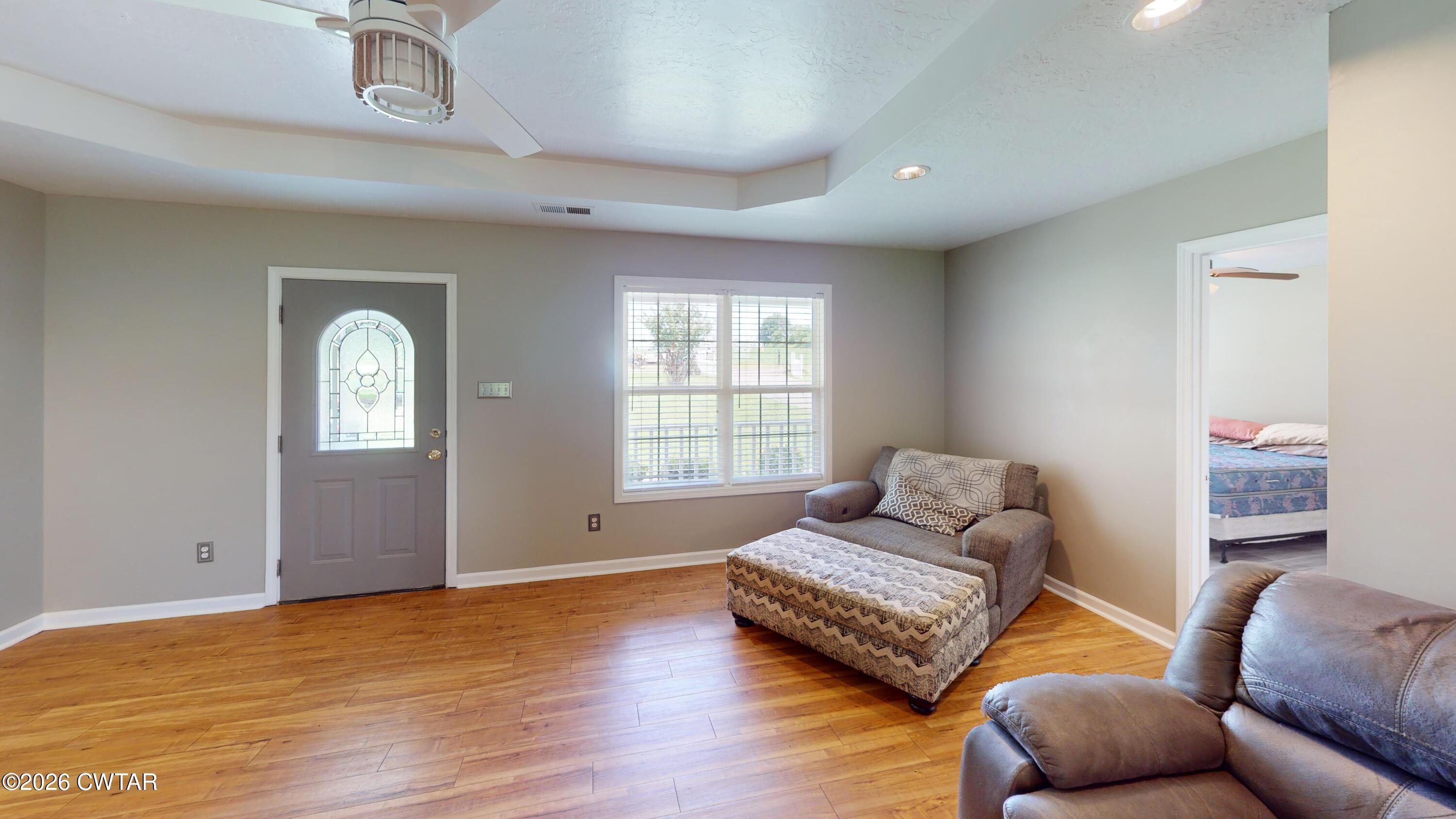 1685 Lanes Ferry Road Newbern, TN 38059 - Photo 4 of 28 1685-Lanesferry-rd-Living-Room