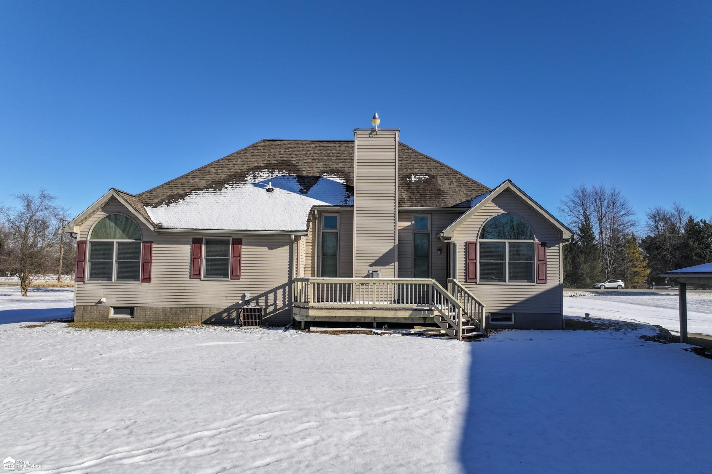 5804 South County Line Road Durand, MI 48429 - Photo 31 of 39 50164392-d7e542a0-671e-4af6-b0d6-ed0e3ae2aced.JPG