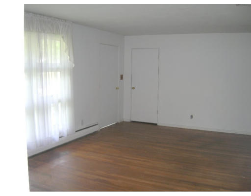 26 Pebble Mill Road Springfield, MA 01118 - Photo 9 of 13 Gallery Image 9