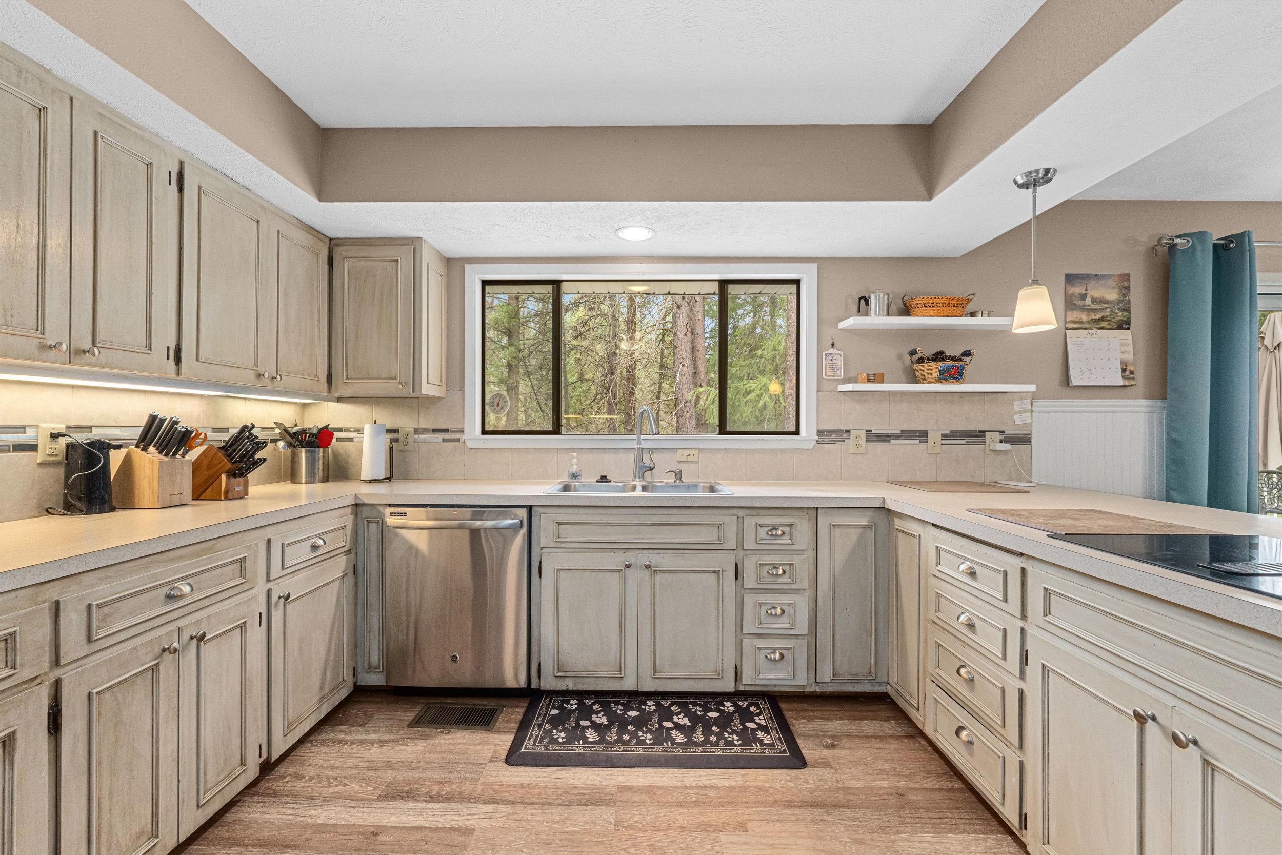 2600 Highline Road Chewelah, WA 99109 - Photo 5 of 27