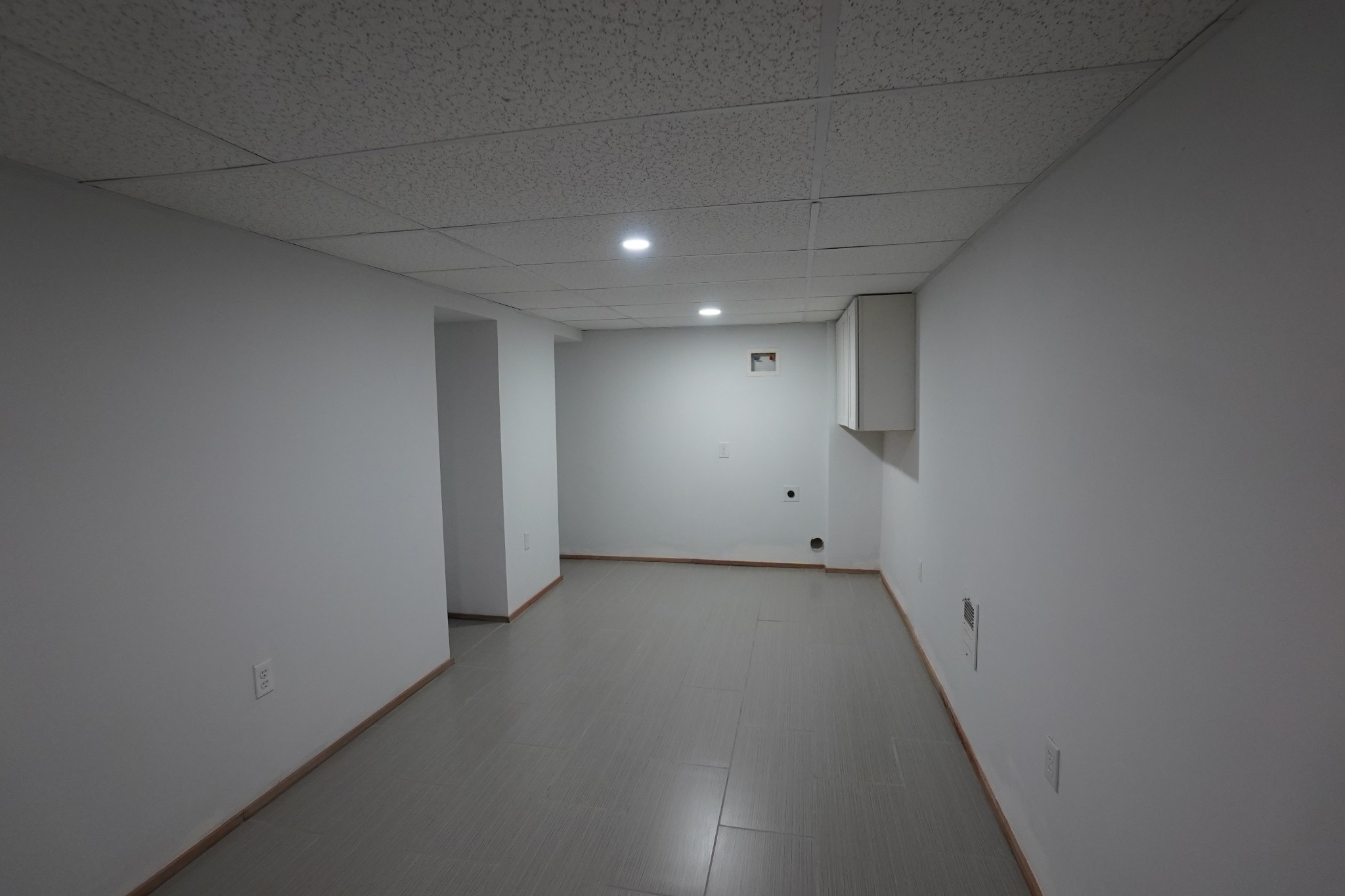 188 Woods Road Dover, TN 37058 - Photo 16 of 31 an empty room with entrance