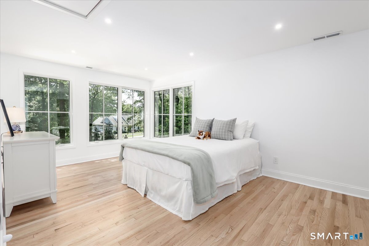 256 Wilton Road East Ridgefield, CT 06877 - Photo 24 of 40