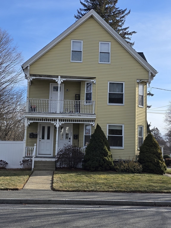 284 School Street, Unit 1 Whitman, MA 02382 - Photo 3 of 30