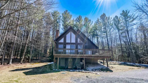 $685,000 | 48 Holly Lane, Ludlow, VT 05149