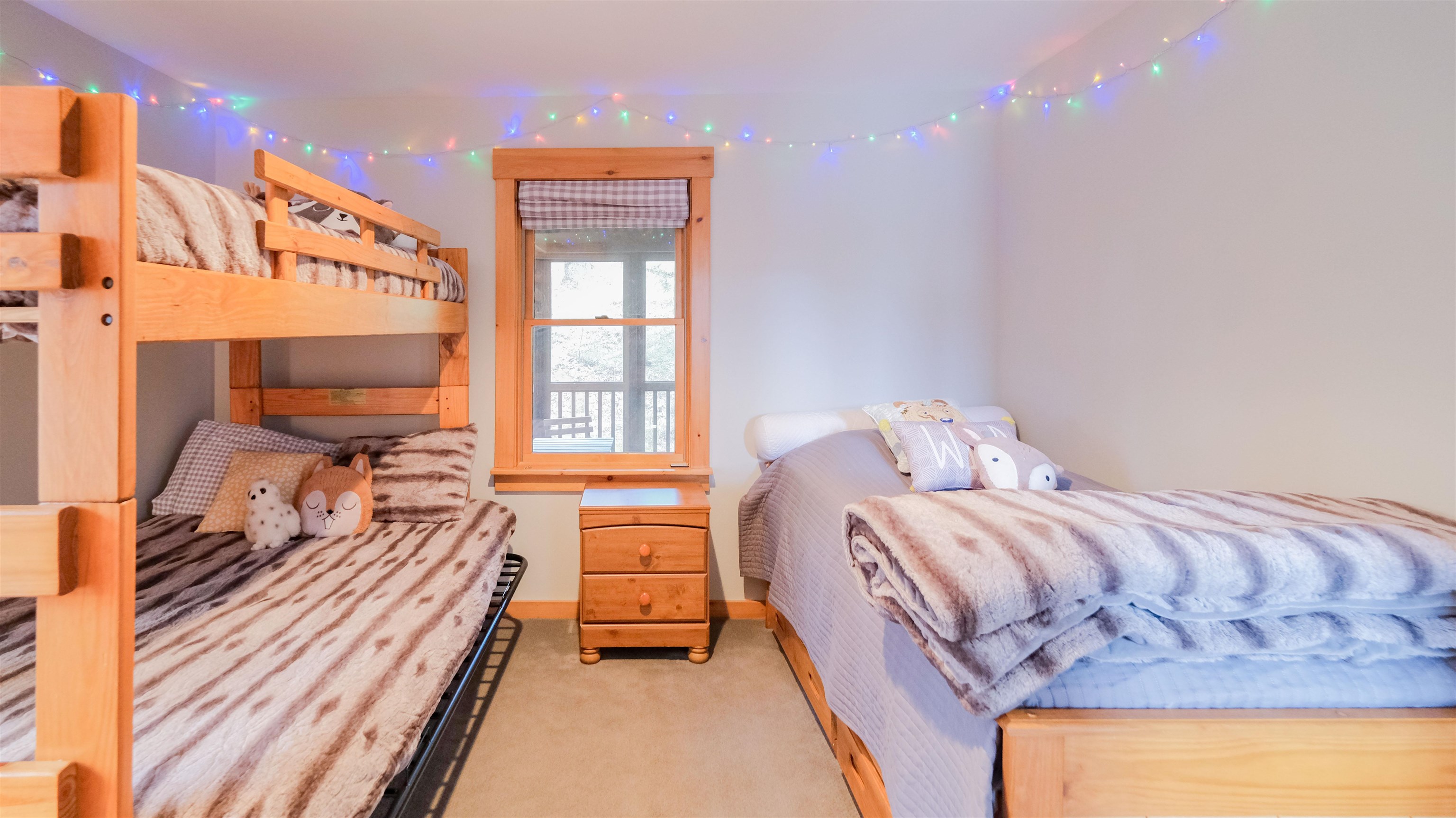 48 Holly Lane Ludlow, VT 05149 - Photo 16 of 41