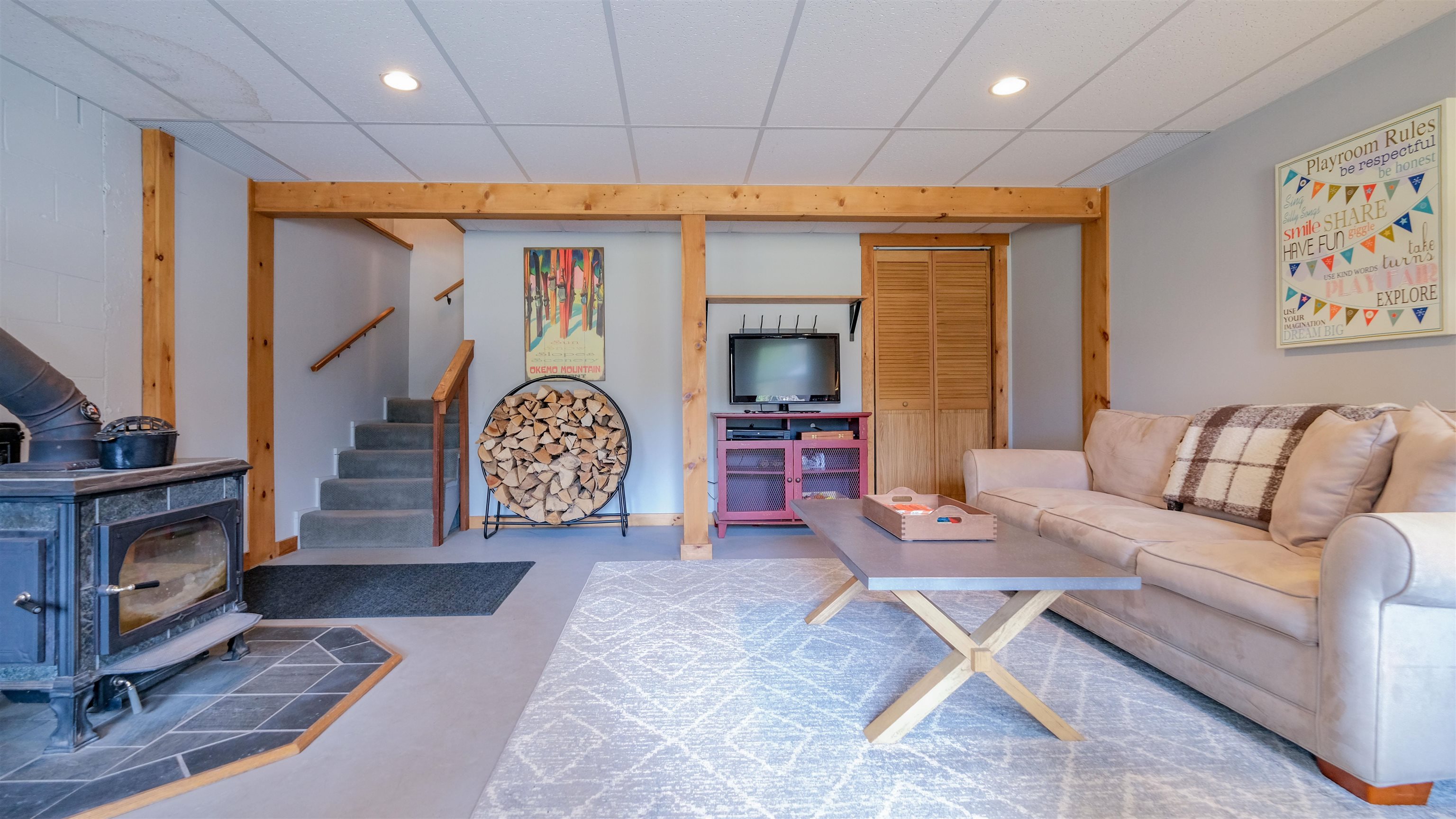 48 Holly Lane Ludlow, VT 05149 - Photo 27 of 41