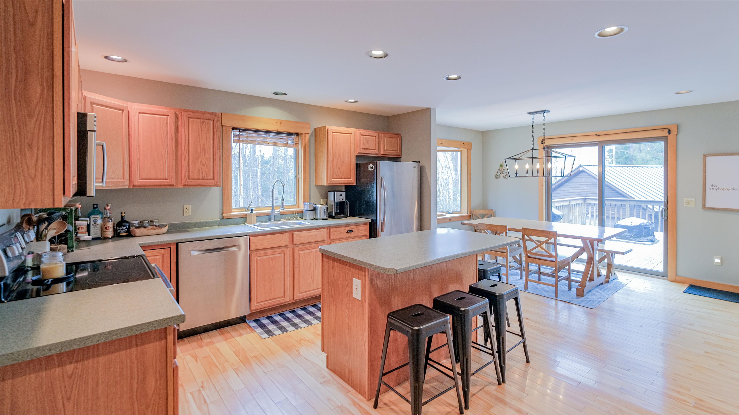 48 Holly Lane Ludlow, VT 05149 - Photo 6 of 41