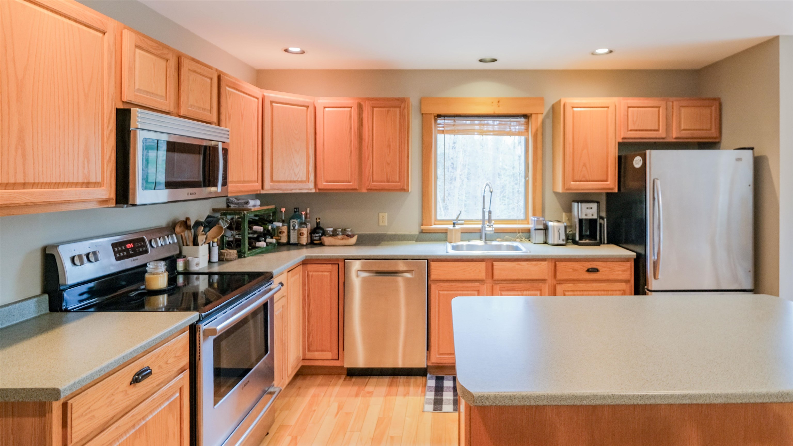 48 Holly Lane Ludlow, VT 05149 - Photo 7 of 41