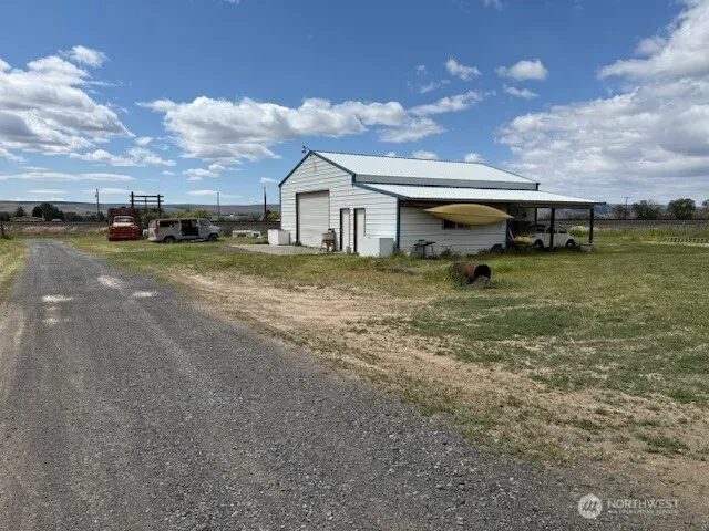 a view of backyard of house