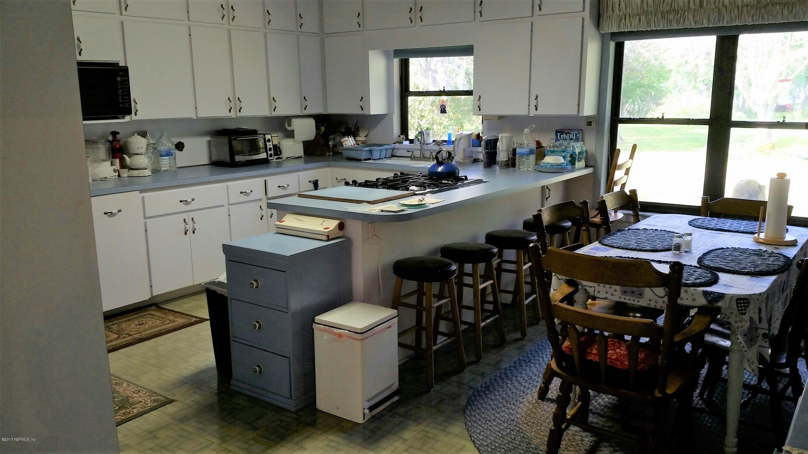 414 Clifton Road Crescent City, FL 32112 - Photo 17 of 30 Kitchen