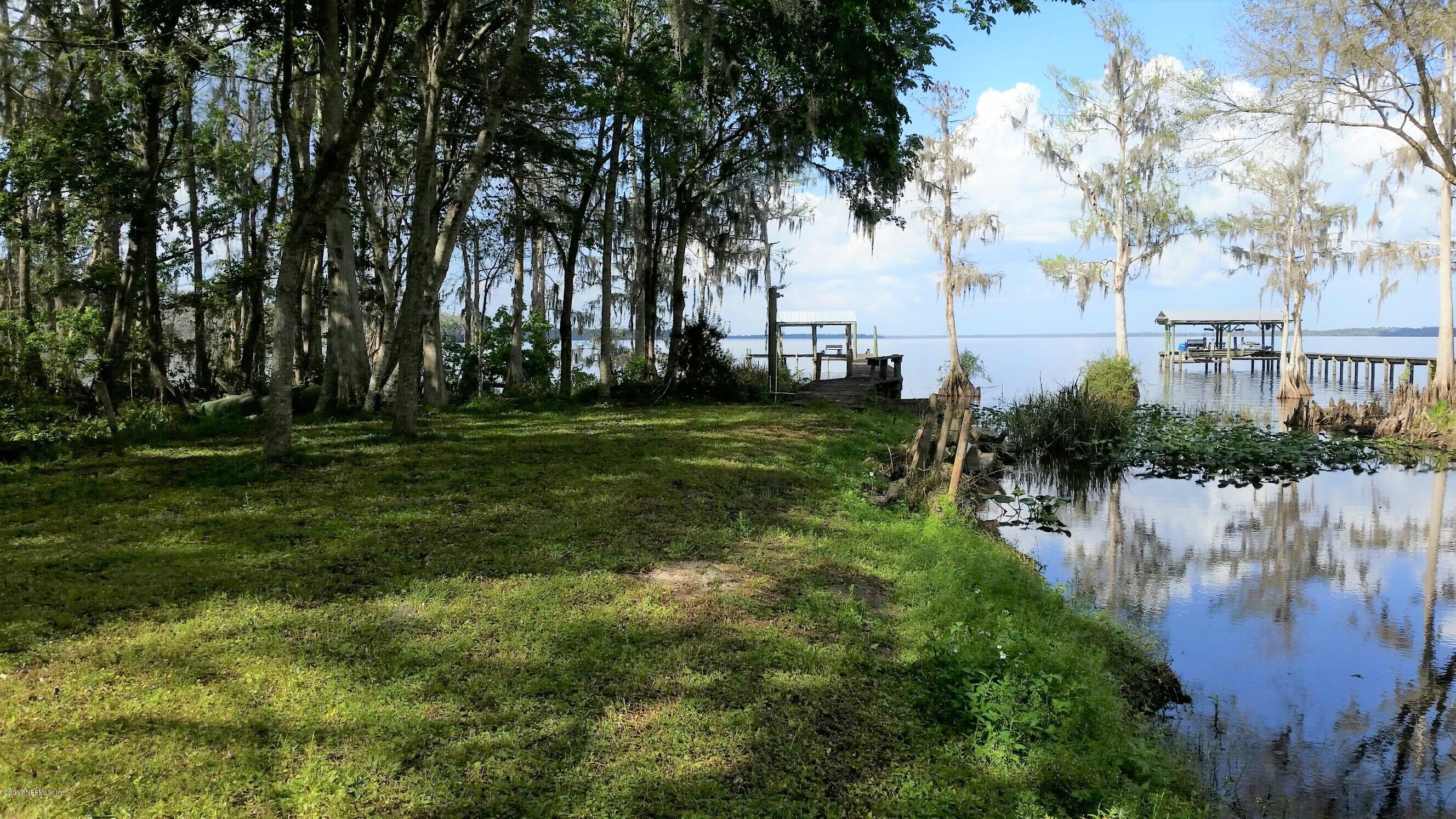 414 Clifton Road Crescent City, FL 32112 - Photo 5 of 30 20170228_145743_resized