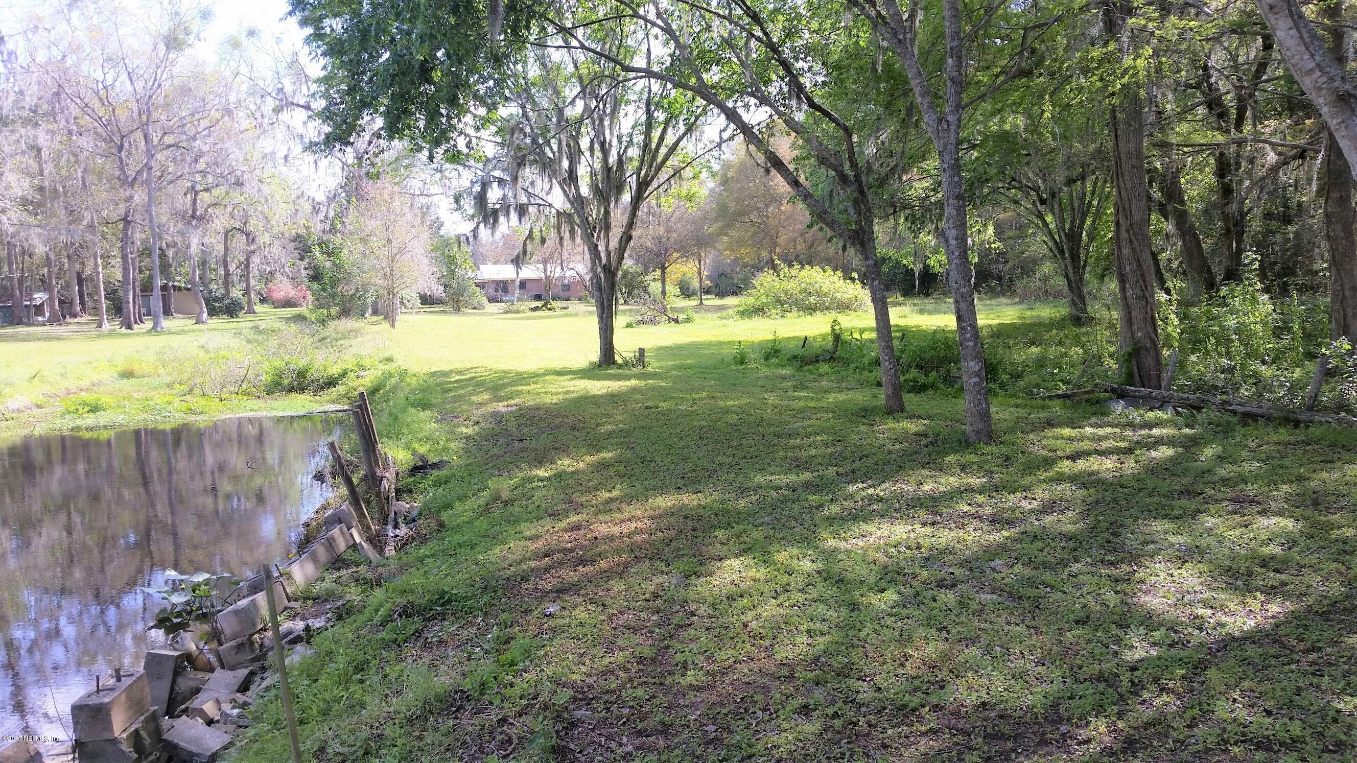 414 Clifton Road Crescent City, FL 32112 - Photo 7 of 30 20170228_145926_resized
