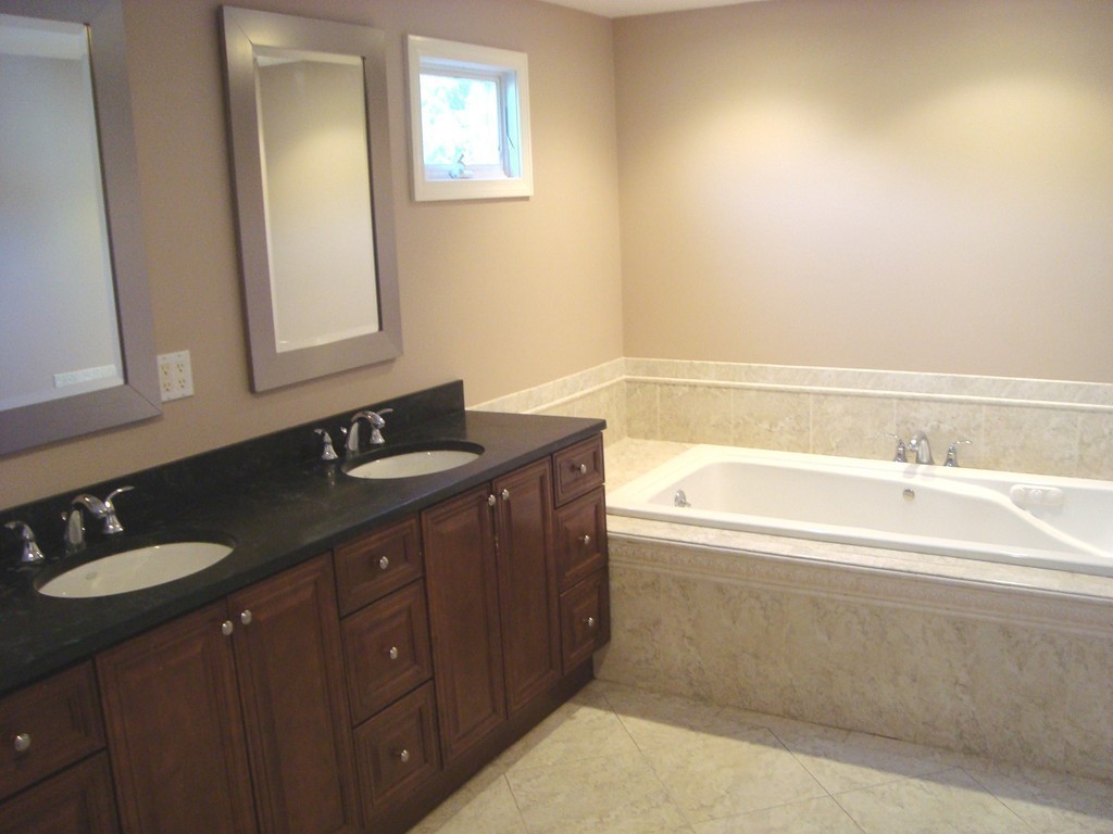 30 Diane Road Peabody, MA 01960 - Photo 16 of 28 Gallery Image 16