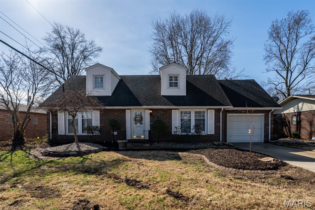2336 Emert Avenue Granite City, IL 62040 - Photo 1 of 44