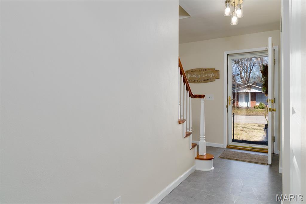 2336 Emert Avenue Granite City, IL 62040 - Photo 11 of 44