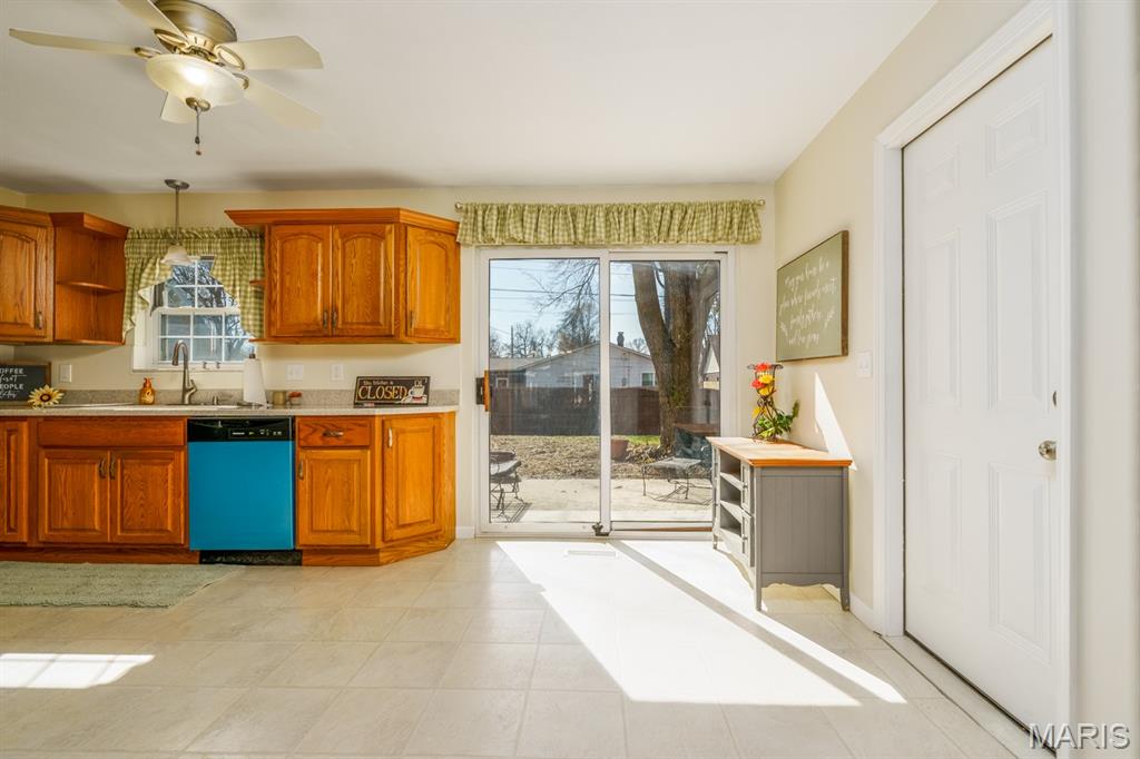 2336 Emert Avenue Granite City, IL 62040 - Photo 14 of 44